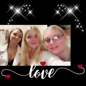 Meet your Posher, Holly